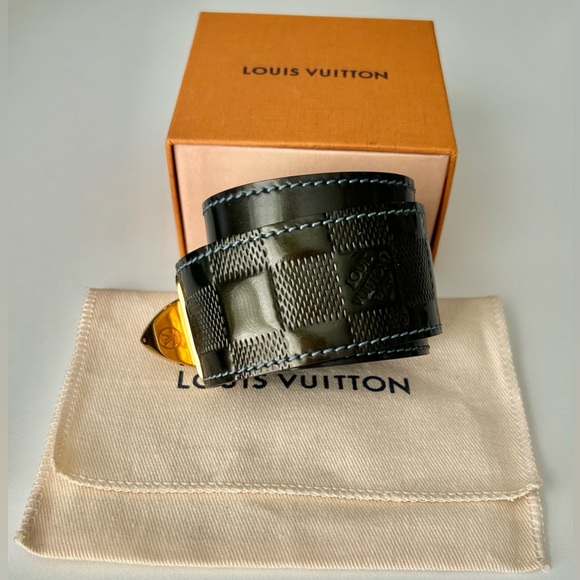 LOUIS VUITTON Bracelet - Picture 6 of 8